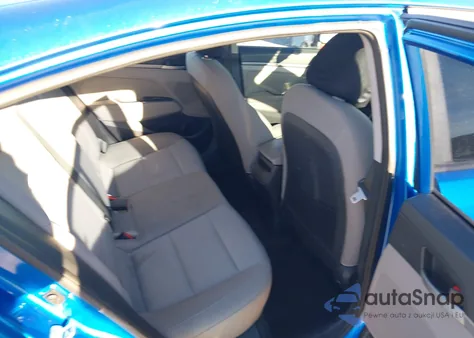 2017 Hyundai Elantra Se z USA, uszkodzony, nr VIN 5NPD84LF6HH111040